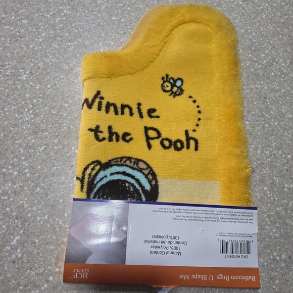 Winnie The Pooh Bathroom U-shape Rug Yellow NWT - Picture 2 of 8